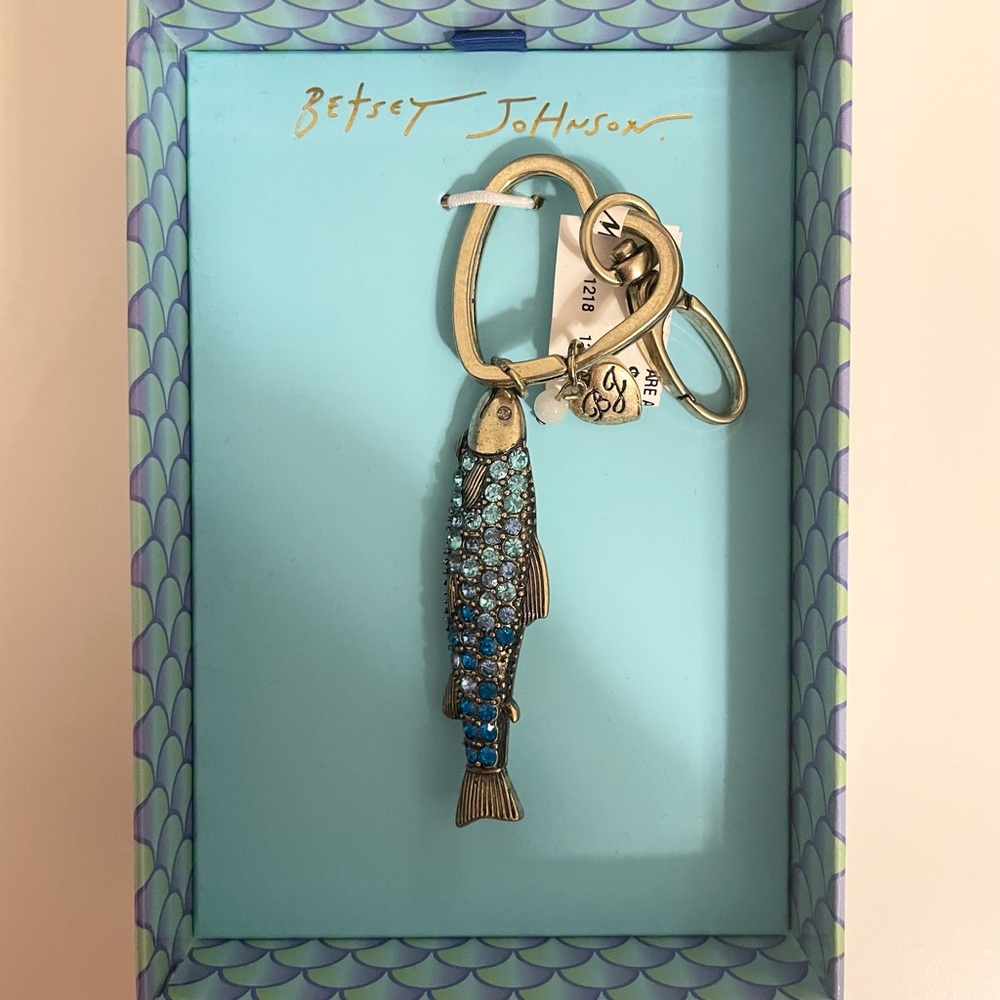 NIB Betsey Johnson Sardine Fish Bag Charm with Blue Crystals